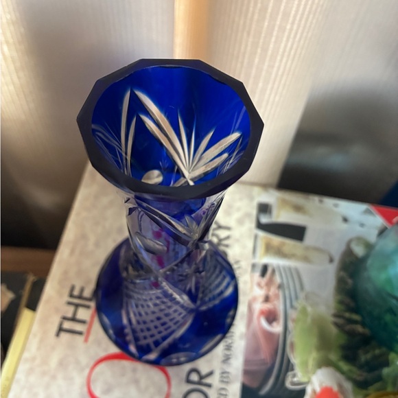 Cobalt Blue Cut to Clear Glass Vase Vintage - Picture 4 of 8